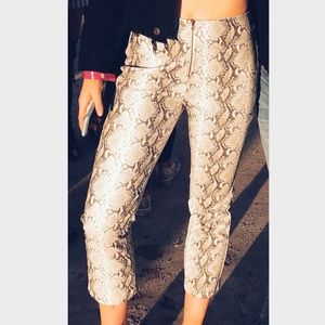 Vestique Snakeskin Printed Pants
